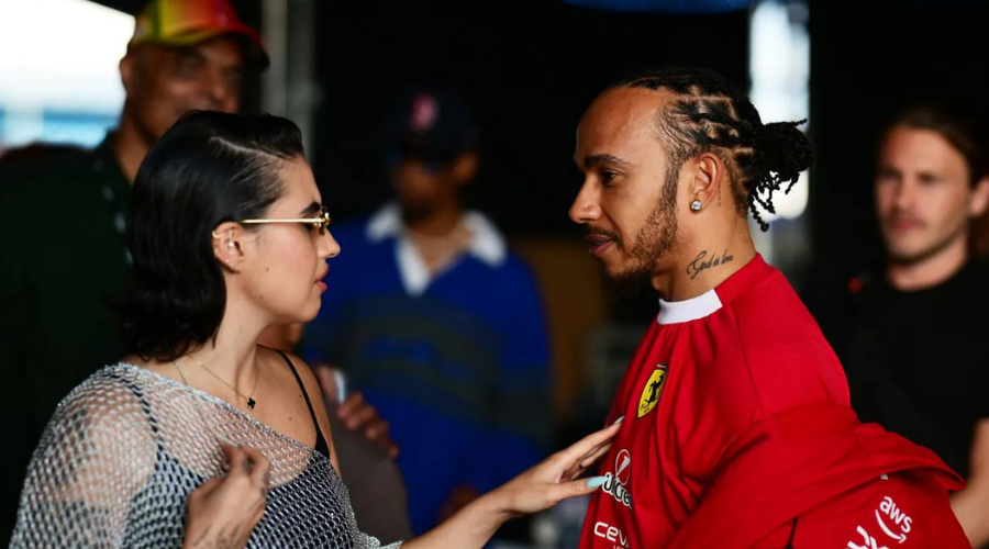 Raye ve Lewis Hamilton İddialara Yanıt Verdi
