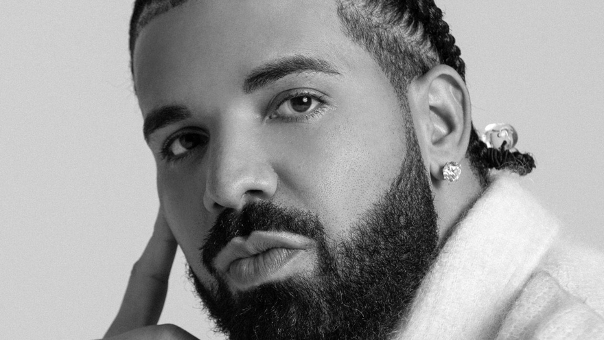 Drake konserlerini iptal etti