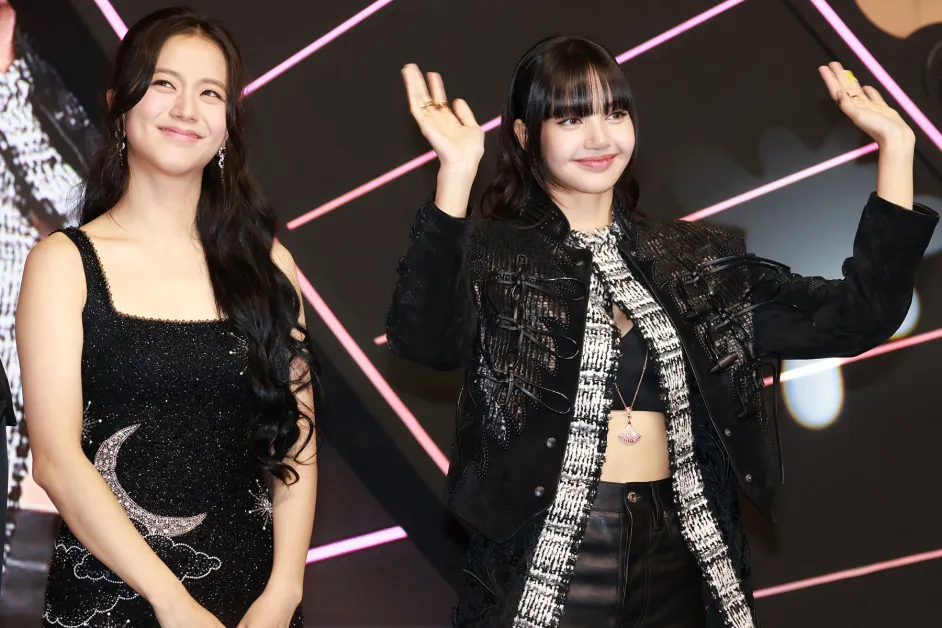 /u/Contents/j/i/jisoo-lisa-blackpink-2024-billboard-1800-1787654465.png