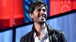 /u/img/b/e/n/enriqueiglesias-1529494715.jpg