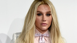 /u/img/b/k/e/kesha-1501575249.jpg