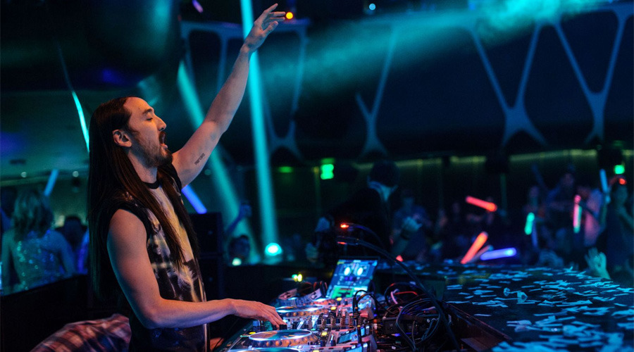 /u/img/b/s/t/steveaoki-1410850659.jpg