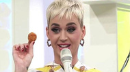 https://cdn.radyofenomen.com/u/img/a/k/a/katyperry-1522398455.jpg