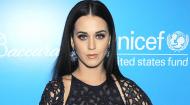 https://cdn.radyofenomen.com/u/img/a/k/a/katyperryunicef-1406740513.jpg