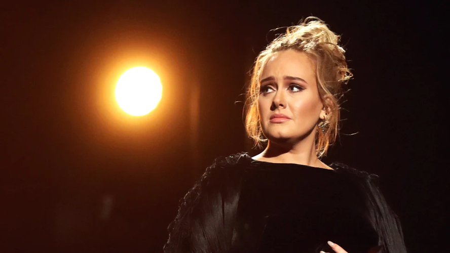 Adele'nin son hali hayranlarını şaşırttı - Müzik Haber - Radyo Fenomen