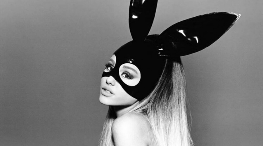 https://cdn.radyofenomen.com/u/img/c/a/r/arianagrande-1483523533.jpg