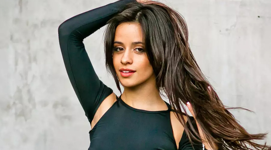 https://cdn.radyofenomen.com/u/img/c/c/a/camilacabello-1540905660.jpg