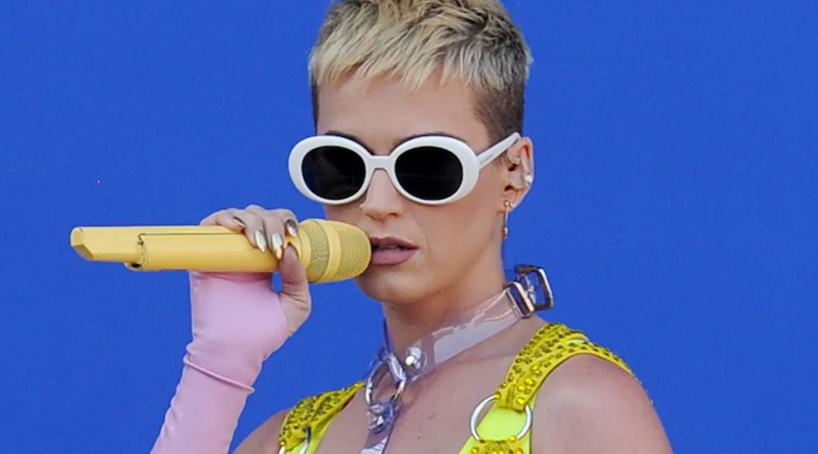 https://cdn.radyofenomen.com/u/img/c/k/a/katyperry-1569504180.jpg