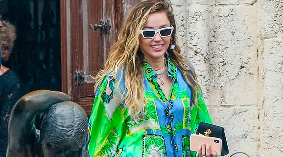 https://cdn.radyofenomen.com/u/img/c/m/i/mileycyrus-1547808827.jpg