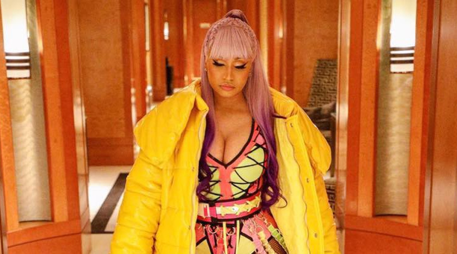 https://cdn.radyofenomen.com/u/img/c/n/i/nickiminaj-1556105986.jpg