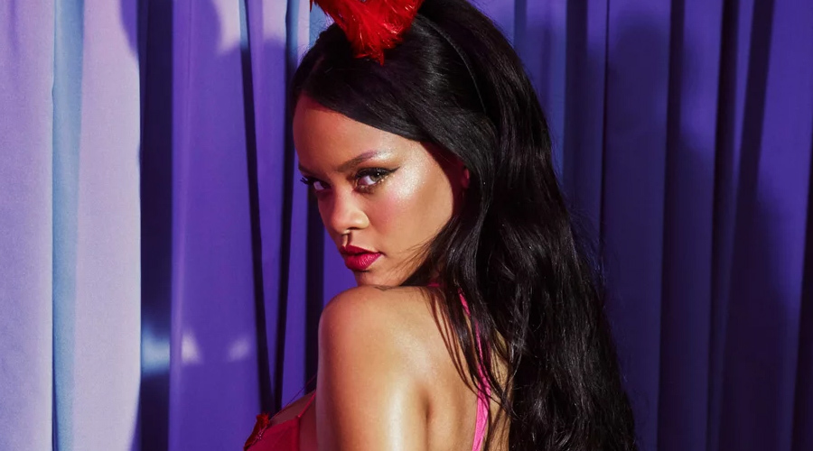 https://cdn.radyofenomen.com/u/img/c/r/i/rihanna-1547194341.jpg