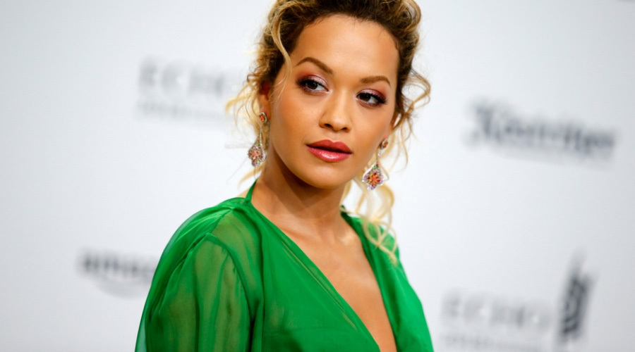 https://cdn.radyofenomen.com/u/img/c/r/i/ritaora-1523623726.jpg